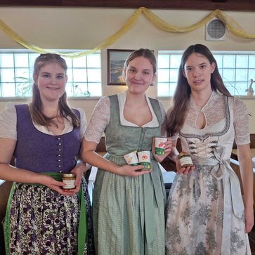 [1738245397894945.jpg]