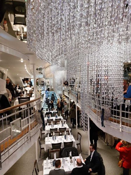 Christkindlmarkt Linz und Kristallschiff ©&nbsp;Die Bäuerinnen im Bezirk Gmünd