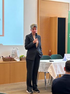 [1738654493356271.jpg]