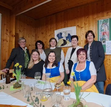 [174125440476672.jpg]