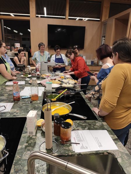 Kochkurs Nudelküche.jpg Kochkurs Nudelküche.jpg