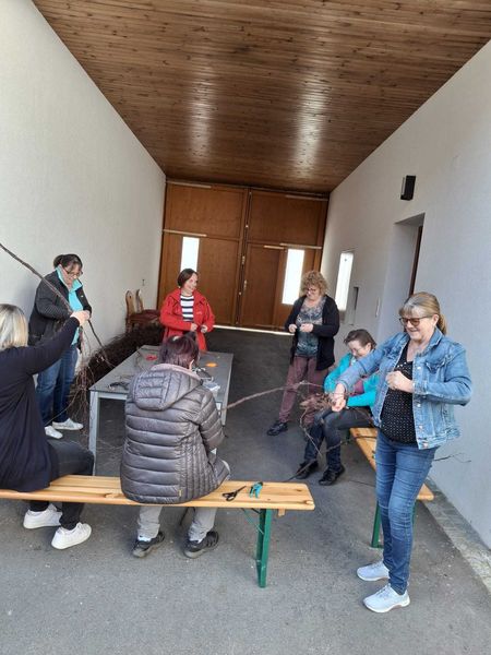 Kreative Körbchen aus Birkenzweigen ©&nbsp;Die Bäuerinnen im Gebiet Weitra