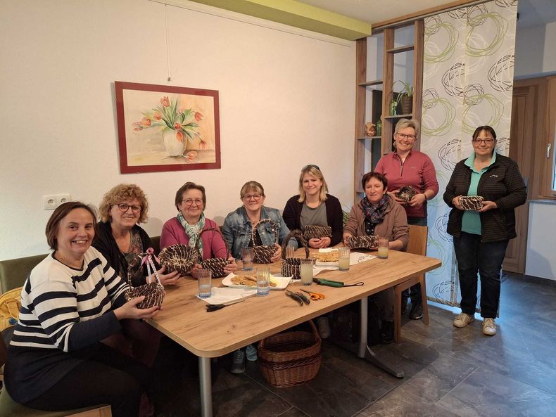 Kreative Körbchen aus Birkenzweigen ©&nbsp;Die Bäuerinnen im Gebiet Weitra