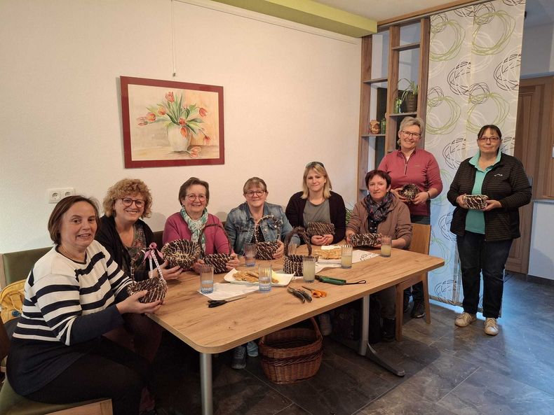 Kreative Körbchen aus Birkenzweigen ©&nbsp;Die Bäuerinnen im Gebiet Weitra