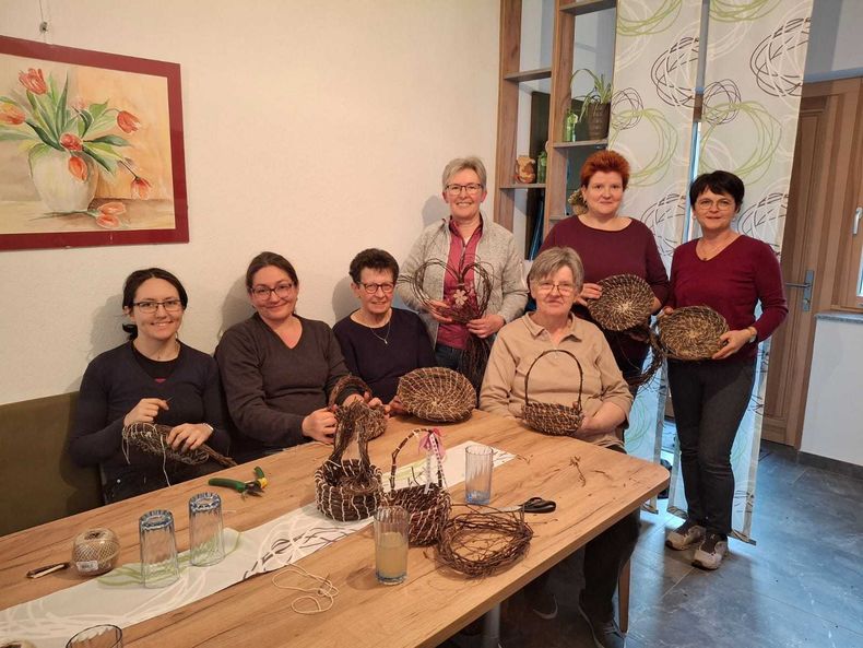 Kreative Körbchen aus Birkenzweigen ©&nbsp;Die Bäuerinnen im Gebiet Weitra