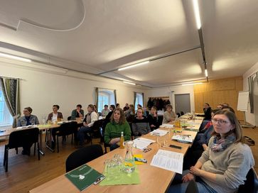 [1742490098444713.jpg]