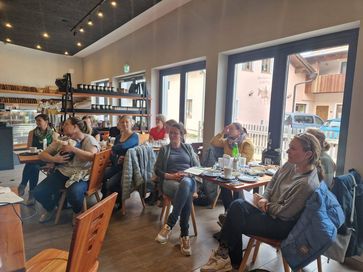 [1742919433228948.jpg]