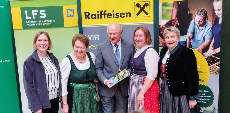 Tag der Älteren Generationen © Die Bäuerinnen im Bezirk Neunkirchen Tag der Älteren Generationen © Die Bäuerinnen im Bezirk Neunkirchen