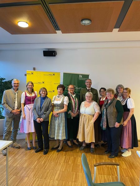 Tag der Bäuerinnen und Frauen im ländlichen Raum im Bezirk Mödling.jpg