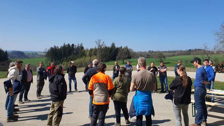 Frühjahrs - Feldbegehung in Stroheim, 3. April 2025