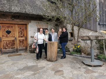 [1746473436290128.jpg]