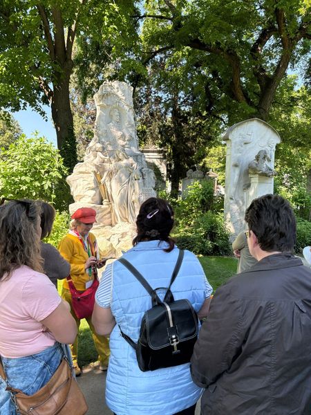 WhatsApp Image 2025-05-13 at 21.53.09(1).jpg WhatsApp Image 2025-05-13 at 21.53.09(1).jpg