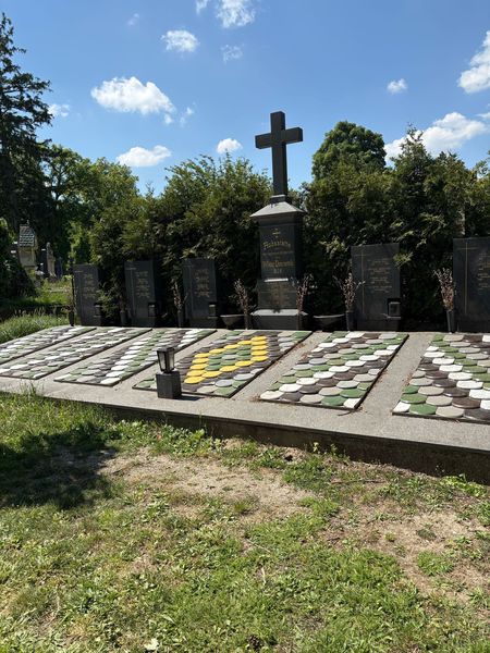 WhatsApp Image 2025-05-13 at 21.53.12.jpg WhatsApp Image 2025-05-13 at 21.53.12.jpg