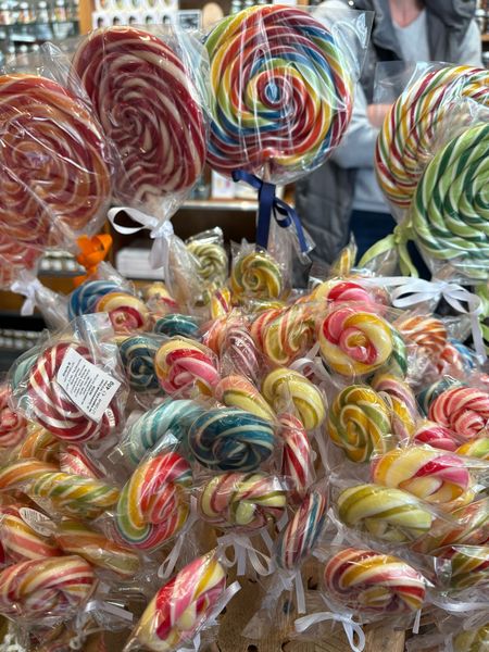 WhatsApp Image 2025-05-14 at 06.25.03(2).jpg