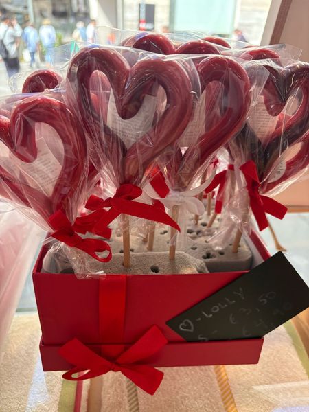 WhatsApp Image 2025-05-14 at 06.25.03.jpg