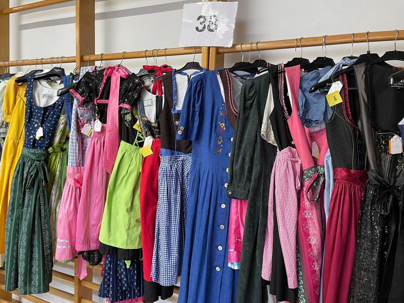 Trachtenflohmarkt (7).jpg Trachtenflohmarkt (7).jpg