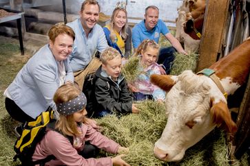 [1759901316711591.jpg]