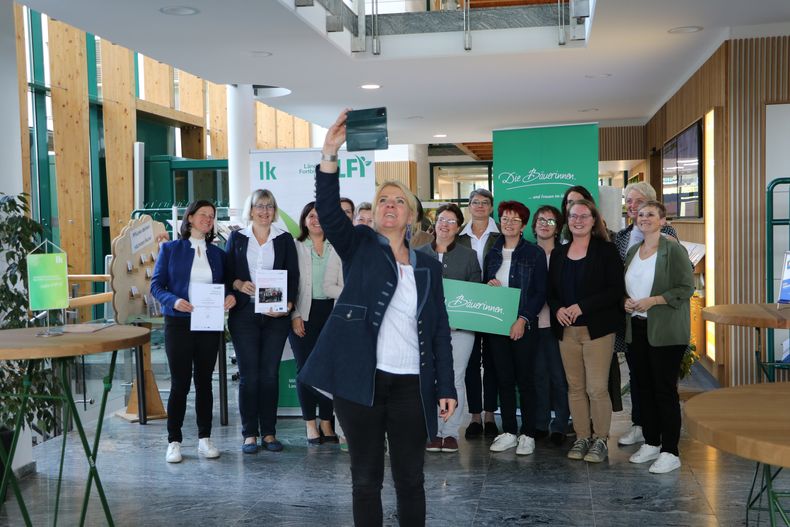 Abschlussgespräche ZAMm.jpg