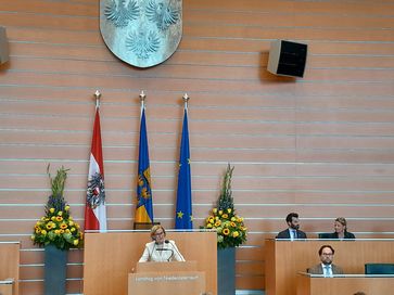 [1759956939273982.jpg]