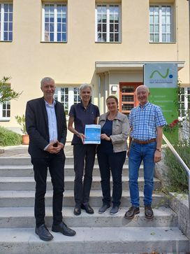 [1759993454949213.jpg]