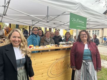 [1760364358352974.jpg]