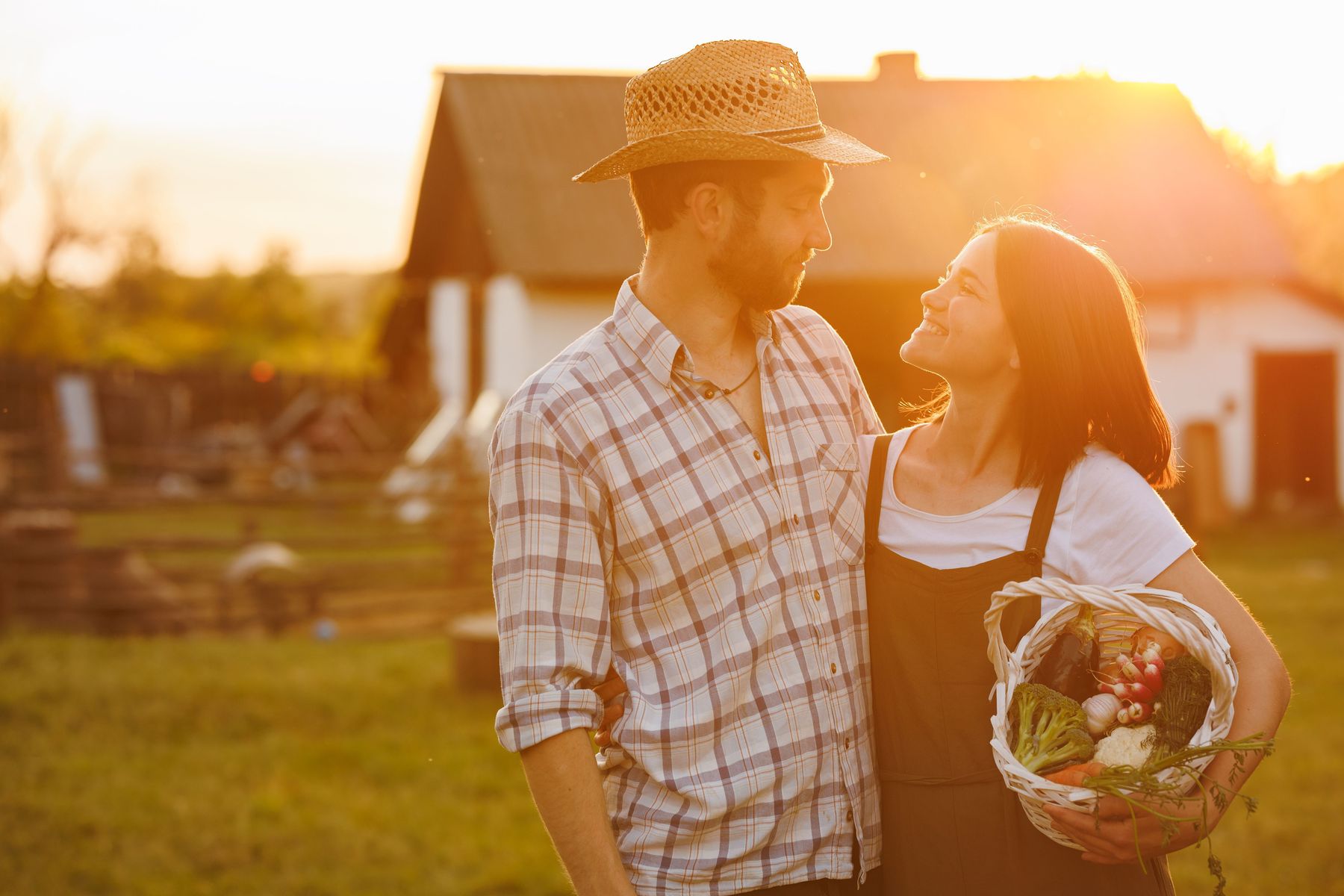 Bauernfamilie_AdobeStock_597065045.jpg © stock.adobe.com
