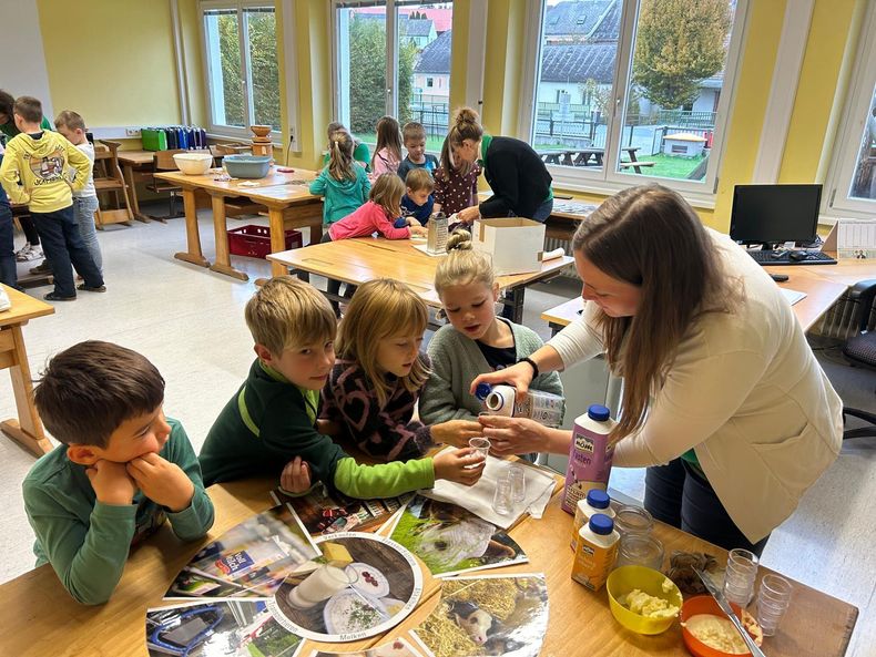 WhatsApp Image 2025-10-23 at 10.28.16(1).jpg