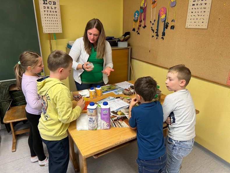 WhatsApp Image 2025-10-23 at 10.29.53(1).jpg WhatsApp Image 2025-10-23 at 10.29.53(1).jpg