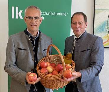 Kohlfürst und Moosbrugger Tag des Apfels 2025.jpg © Jung-Liethner/LKÖ