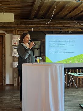 [1763220220606246.jpg]