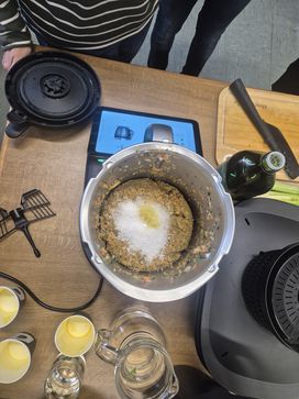 [1764065859940484.jpg]