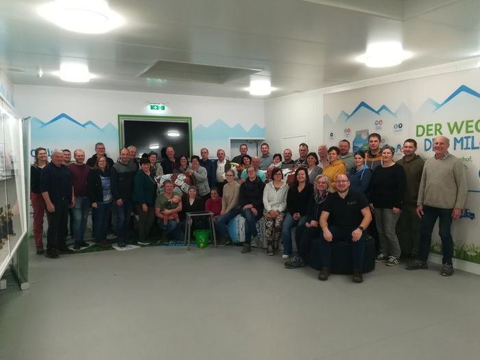 [1764072363944737_1.jpg]