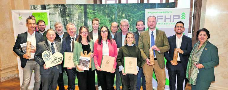 Die PEFC-Award-Gewinner 2025 .jpg © FHP/APA-Fotoservice/Hörmandinger26