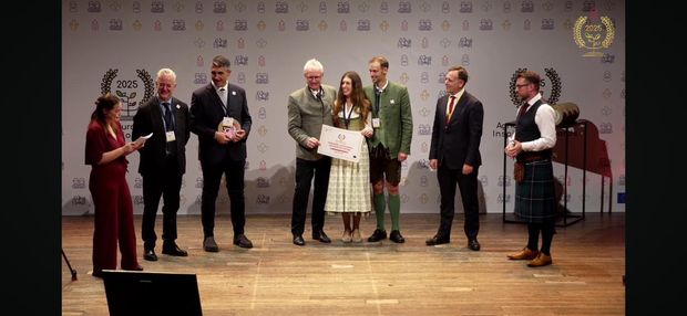 [1765449220181692_7.jpg]