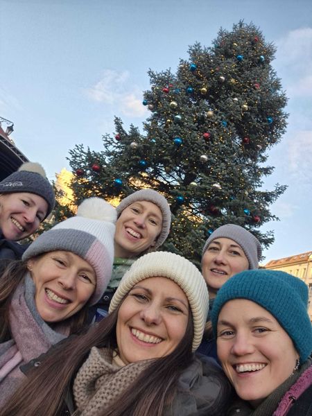 Gruppenfoto 3.jpg Gruppenfoto 3.jpg