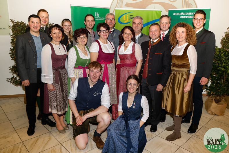 260105 HIGHRES LJ Ball 155.jpg