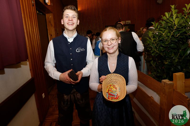 260105 HIGHRES LJ Ball 165.jpg 260105 HIGHRES LJ Ball 165.jpg