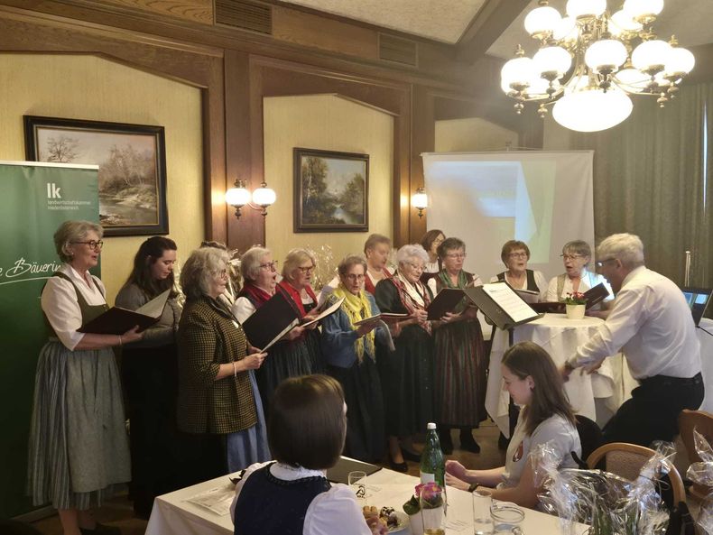 Tag der Bäuerin im Gebiet Kirchberg am Wagram (11).jpg