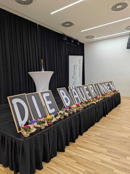 Bäuerinnen Brunch Gebiet Haag (2).jpg