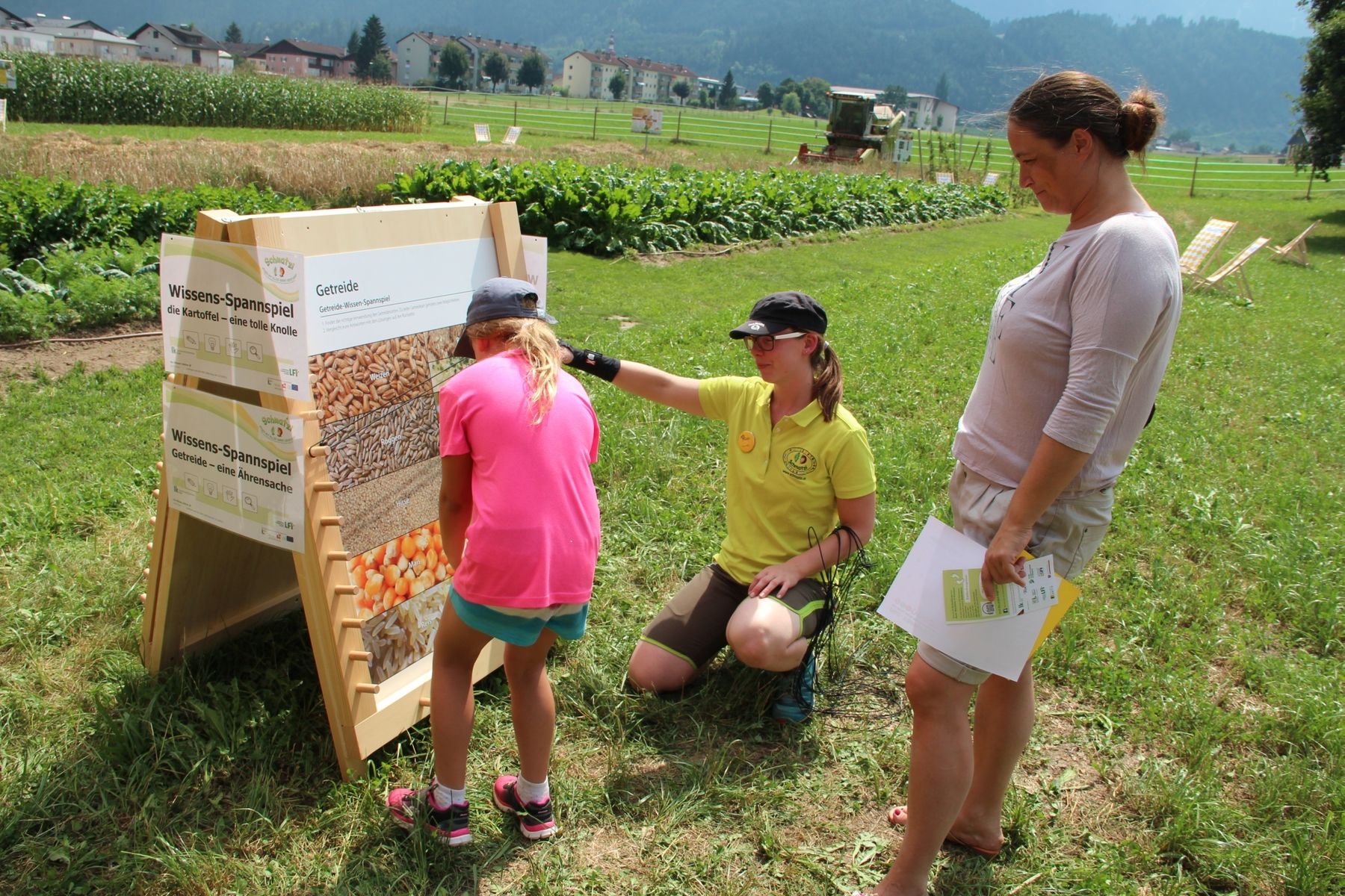 Über 700 Kinder und Jugendliche aus ganz Tirol besichtigten im Jahr 2015 den Schaugarten der LK Tirol in Kematen. © LK Tirol/Barbara Schießling