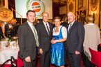 NR BM a.D. Dipl.-Ing. Niki Berlakovich, Lk-Präsident Ök.-Rat Franz Stefan Hautzinger, Ing. Verena Klöckl, KADI Prof. Dipl.-Ing. Otto Prieler © BVZ/Josef Siffert NR BM a.D. Dipl.-Ing. Niki Berlakovich, Lk-Präsident Ök.-Rat Franz Stefan Hautzinger, Ing. Verena Klöckl, KADI Prof. Dipl.-Ing. Otto Prieler © BVZ/Josef Siffert