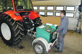 Am Zapfwellen-Leistungsprüfstand in Mold wird der Traktor einem Leistungstest unterzogen. © BW Mold/Müllner