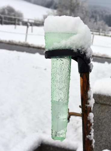 Regenmesser mit Schneehaube.jpg © DI Hubert Köppl