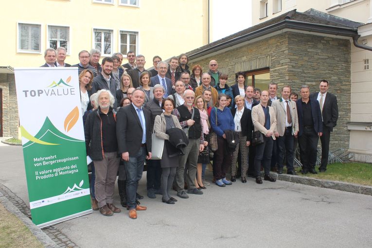 Vertreter der Projektpartner bei einem Meeting in Krastowitz. © Archiv