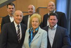 v.l.n.r.: Präsident Franz Stefan Hautzinger, Landesrätin Verena Dunst und Mag. Patrick Anetshofer (REWE); hinten v.l.n.r.: Robert Hellsberger (REWE), Kammerdirektor Otto Prieler und Wolfgang Gartner (REWE) © Bgld. Landwirtschaftskammer/Leitgeb v.l.n.r.: Präsident Franz Stefan Hautzinger, Landesrätin Verena Dunst und Mag. Patrick Anetshofer (REWE); hinten v.l.n.r.: Robert Hellsberger (REWE), Kammerdirektor Otto Prieler und Wolfgang Gartner (REWE) © Bgld. Landwirtschaftskammer/Leitgeb