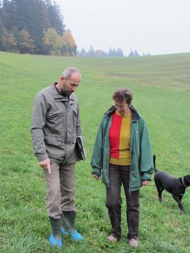 Bei einem Betriebsrundgang verschafft sich das Kontrollorgan bereits einen guten Überblick über die betriebliche Situation. © BIO AUSTRIA Bei einem Betriebsrundgang verschafft sich das Kontrollorgan bereits einen guten Überblick über die betriebliche Situation. © BIO AUSTRIA