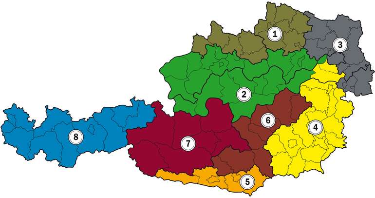 Einteilung in naturräumliche Regionen: 1 Wald- und Mühlviertel 2 Nördliches Alpenvorland und nördliche Randalpen 3 Pannonisches Tief- und Hügelland 4 Südöstliche Randalpen und Hügelland 5 Südliche Randalpen 6 Östliche Zwischenalpen 7 Zwischen- und Innenalpen 8 Nordtirol und Vorarlberg © LK NÖ Einteilung in naturräumliche Regionen: 1 Wald- und Mühlviertel 2 Nördliches Alpenvorland und nördliche Randalpen 3 Pannonisches Tief- und Hügelland 4 Südöstliche Randalpen und Hügelland 5 Südliche Randalpen 6 Östliche Zwischenalpen 7 Zwischen- und Innenalpen 8 Nordtirol und Vorarlberg © LK NÖ