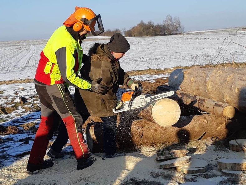 Frauenpower im Wald - Schnupperkurs © Die Bäuerinnen im Gebiet Raabs/Thaya - Ingrid Schönbauer