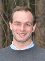 Martin Pechtigam ist amtierender Kernöl-Vize-Champion und erntet in Mettersdorf am Saßbach bis zu 1.000 Kilo © DGM-Agrar Martin Pechtigam ist amtierender Kernöl-Vize-Champion und erntet in Mettersdorf am Saßbach bis zu 1.000 Kilo © DGM-Agrar