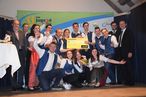 Bezirksgeschäftsführer Richard Matyas, Präsident NRAbg. Dipl.-Ing. Nikolaus Berlakovich und die Landesleitung mit den Gewinnern der Goldenen Weinrebe, der Landjugend Bezirk Oberwart © Landjugend Burgenland Bezirksgeschäftsführer Richard Matyas, Präsident NRAbg. Dipl.-Ing. Nikolaus Berlakovich und die Landesleitung mit den Gewinnern der Goldenen Weinrebe, der Landjugend Bezirk Oberwart © Landjugend Burgenland